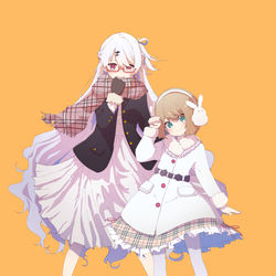 This is a pixiv picture whose title is 【仕事絵】くもの上ユメミ様　YumemiP/心音るな様　立ち絵.