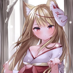 This is a pixiv picture whose title is 冬の狐巫女.