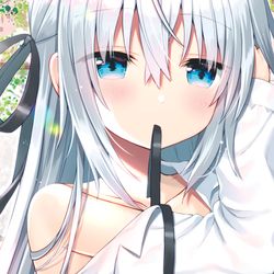 This is a pixiv picture whose title is お着替え心ちゃん.