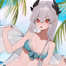 This is a pixiv picture whose title is 水着きよひー.