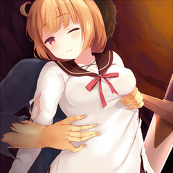 This is a pixiv picture whose title is つかまりぱっつん娘.