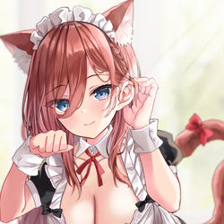 This is a pixiv picture whose title is 猫耳メイド三玖.