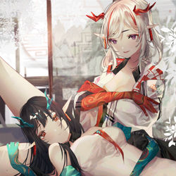 This is a pixiv picture whose title is 姐妹贴贴.