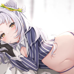 This is a pixiv picture whose title is 添い寝シオン.