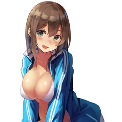 This is a pixiv picture whose title is ビキニのなつみ先生.