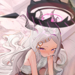 This is a pixiv picture whose title is 朝ヒナ.