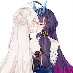 This is a pixiv picture whose title is clothes swap.