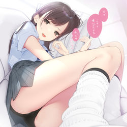 This is a pixiv picture whose title is ルーズソックスの匂い.