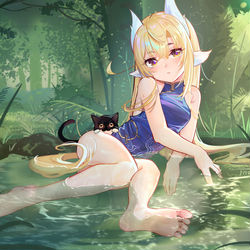 This is a pixiv picture whose title is 摸鱼.