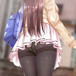 This is a pixiv picture whose title is 通学中の千夜ちゃん.