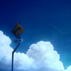This is a pixiv picture whose title is 晴れ宿り.