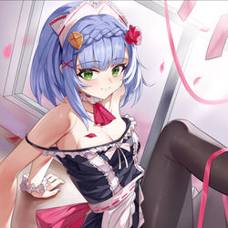 This is a pixiv picture whose title is 玫红缀绿.