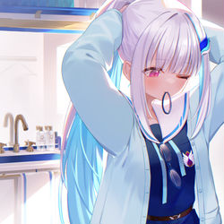 This is a pixiv picture whose title is 朝のリゼ様.
