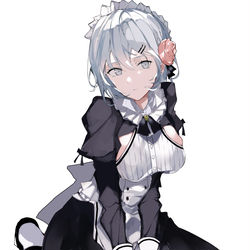This is a pixiv picture whose title is 銀髪メイド.