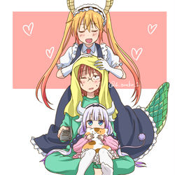 This is a pixiv picture whose title is 風呂上りの小林さんに群がるドラゴン.