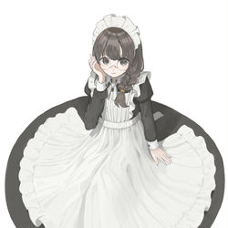 This is a pixiv picture whose title is みつあみおさげメイドちゃん.