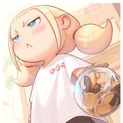 This is a pixiv picture whose title is 握りしめた手を離さないようじょ.