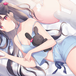 This is a pixiv picture whose title is 🐰.