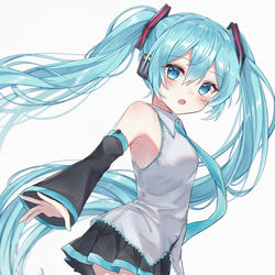 This is a pixiv picture whose title is 初音ミク.