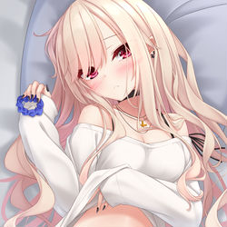 This is a pixiv picture whose title is お誘いオフショルニット彼女.
