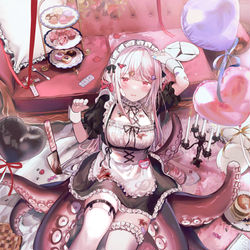 This is a pixiv picture whose title is 現代邪神の苦難.