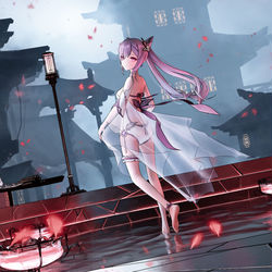 This is a pixiv picture whose title is 刻晴-夏装.