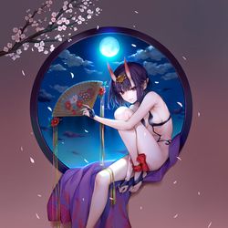 This is a pixiv picture whose title is 月夜桜.
