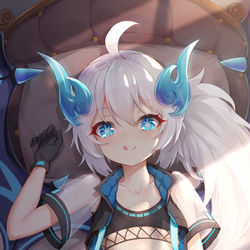 This is a pixiv picture whose title is 绘路 : "这么晚快睡觉 ! 不然我就 *#@*#... " -.