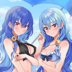 This is a pixiv picture whose title is 水着ダブルママ双子姉妹.