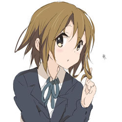 This is a pixiv picture whose title is 髪おろし律ちゃん.