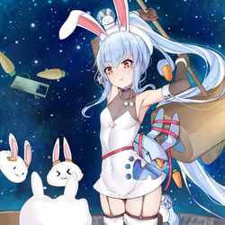 This is a pixiv picture whose title is 兎田ぺこら(月).