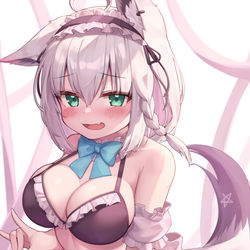 This is a pixiv picture whose title is 水着メイドフブキ.