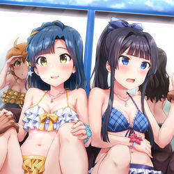 This is a pixiv picture whose title is 海の家.