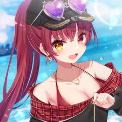 This is a pixiv picture whose title is 水着船長🏴‍☠️.