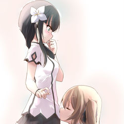This is a pixiv picture whose title is おへその下あたりにキスをするのなんかよくない？ っていう神雨.