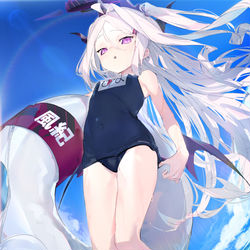 This is a pixiv picture whose title is 水着ヒナ.