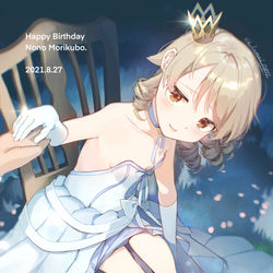 This is a pixiv picture whose title is ガラスの靴.