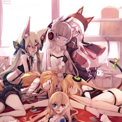 This is a pixiv picture whose title is 昼休み。.