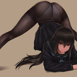 This is a pixiv picture whose title is しゃがみ待機する黒先輩.