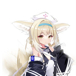 This is a pixiv picture whose title is 2枚 护士装.