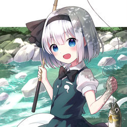 This is a pixiv picture whose title is 釣りを楽しむ妖夢ちゃん.