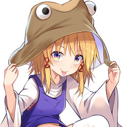 This is a pixiv picture whose title is はいてない諏訪子様.