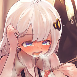 This is a pixiv picture whose title is 激辛ラーメンを食べるあかりちゃん。.
