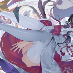 This is a pixiv picture whose title is 秋巫女.
