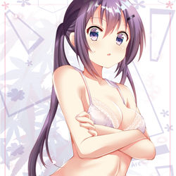 This is a pixiv picture whose title is 下着姿を見られたリゼさん.