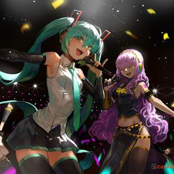 This is a pixiv picture whose title is 初音LIVE.