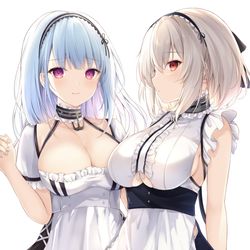 This is a pixiv picture whose title is 衣装交換.