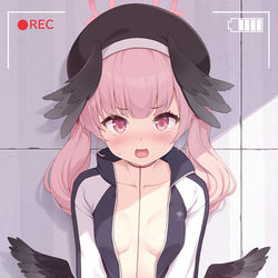 This is a pixiv picture whose title is コハルに裸ジャージになってもらったうえに撮影させてもらった.