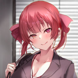 This is a pixiv picture whose title is OL船長.