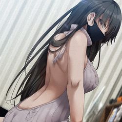 This is a pixiv picture whose title is 「こんな服が良いの？」.